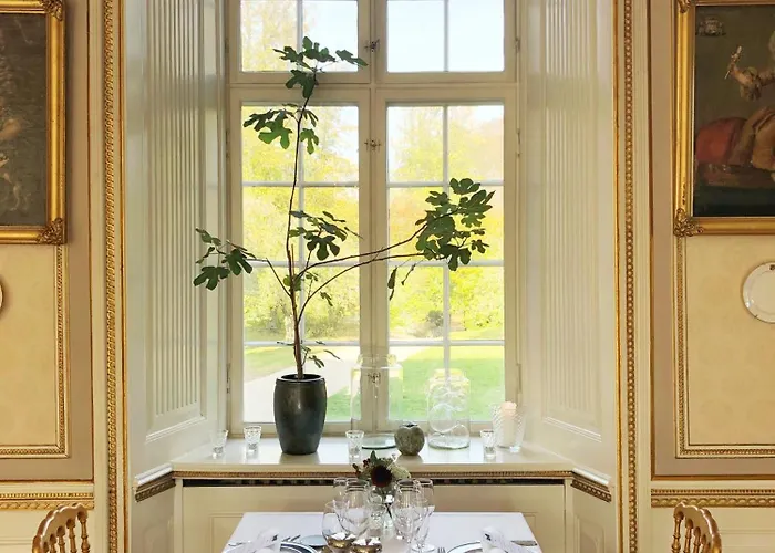 Hotel Holckenhavn Slot