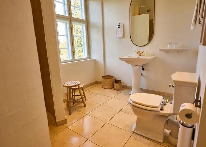 Holckenhavn Slot Hotel 4*