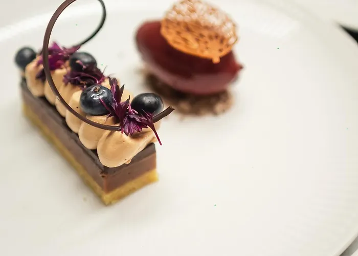 Holckenhavn Slot Hotel