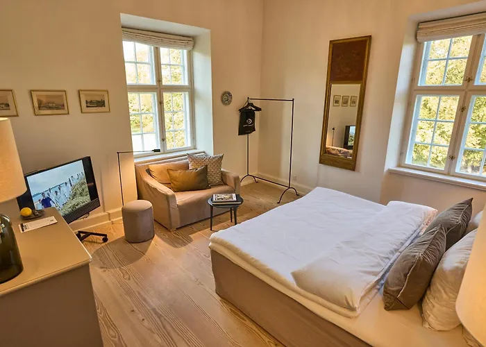 Holckenhavn Slot 4*