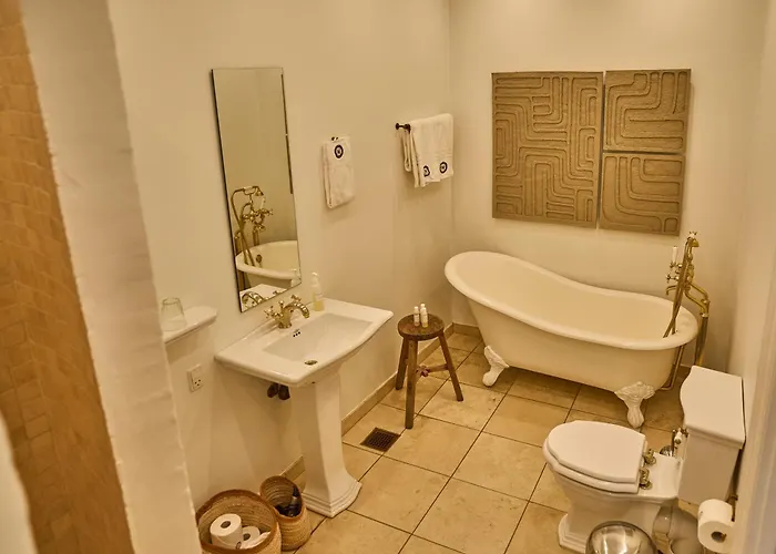 Holckenhavn Slot Hotel